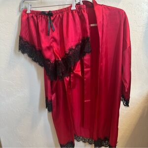 Lace Trim Robe & Short Set